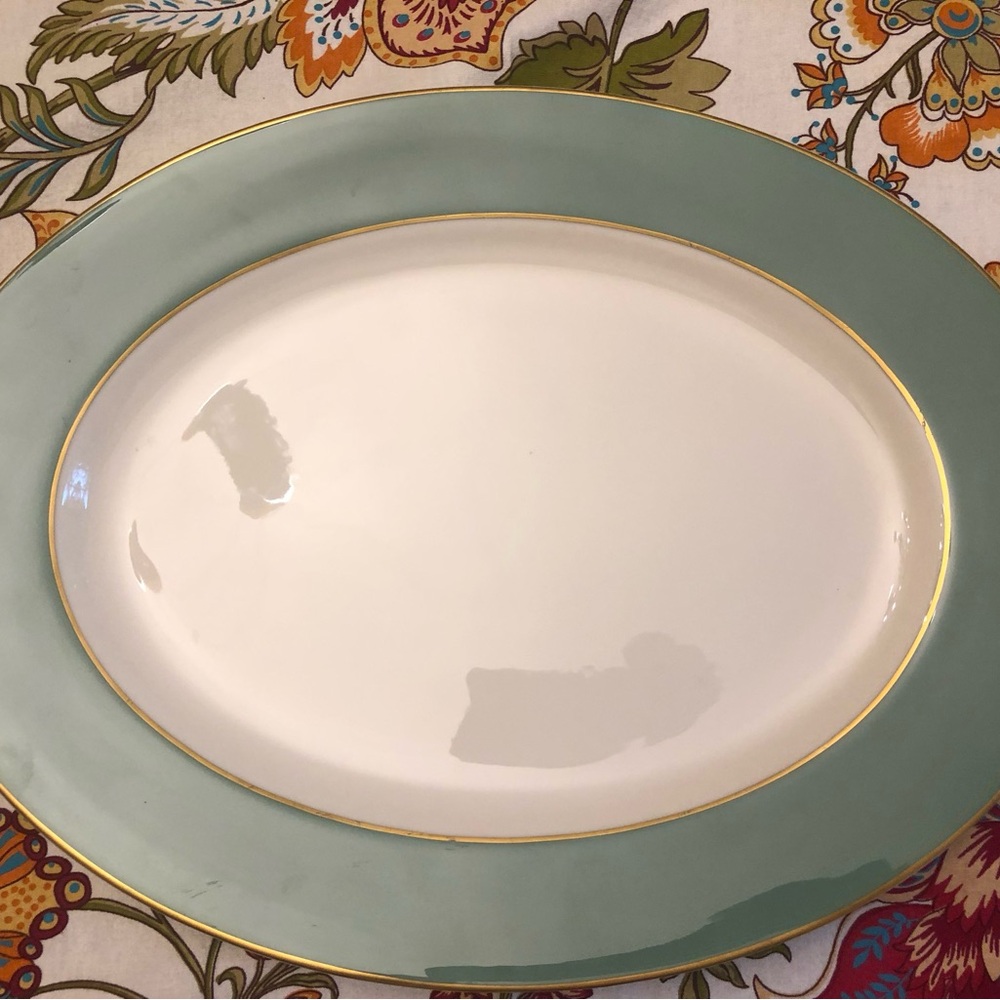 Sage / Celadon Green Vitreous Shenango Fine China USA Platter.  Gold Trim. VTG
